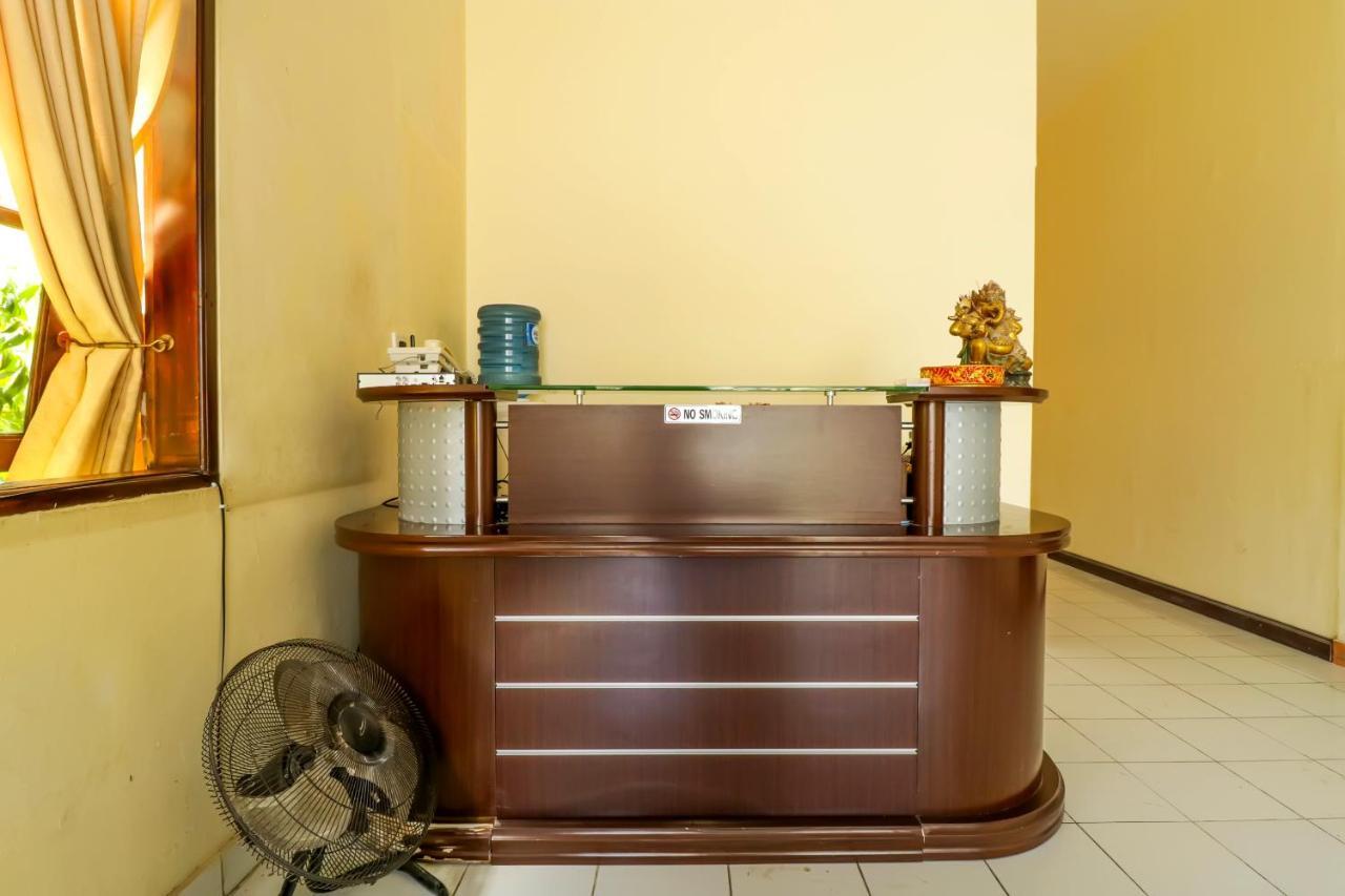 Oyo 1684 Marina Suite Apartment Bali Санур Экстерьер фото
